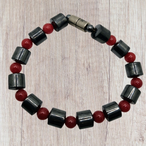 Vintage Magnetic Red and Gray Beaded Bracelet - Picture 1 of 5